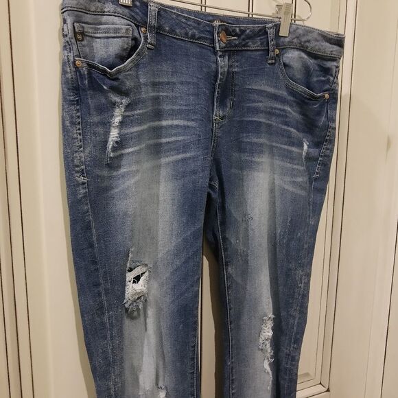 DEAR John Blue Jeans Straight Leg Size 30 Distressing - Picture 3 of 10